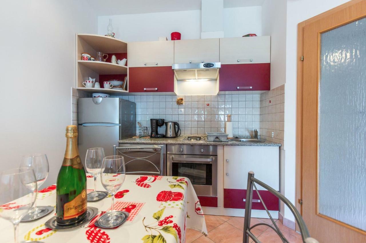 Apartment Jasna With Breathtaking Sea View, Terrace And Free Parking Hreljin Exterior foto